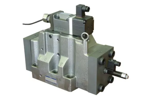 Servoválvulas lineales de alta velocidad Cetop 10 LSVHG-10 con protección contra fallas, ideales para sistemas hidráulicos de alta demanda.